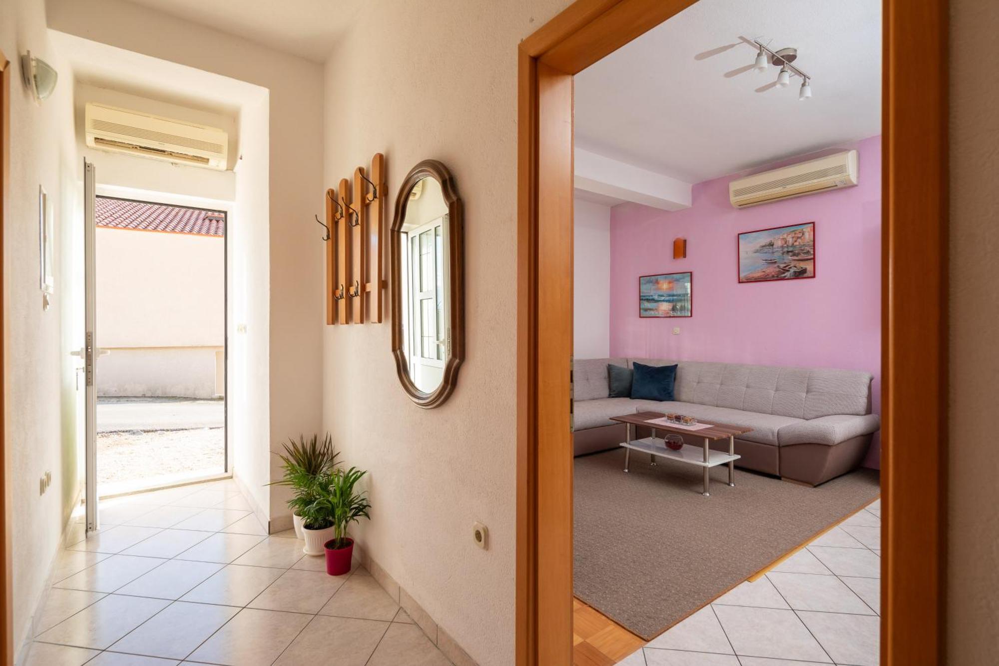 Seaside Holiday Home Jelica Stanici Ngoại thất bức ảnh